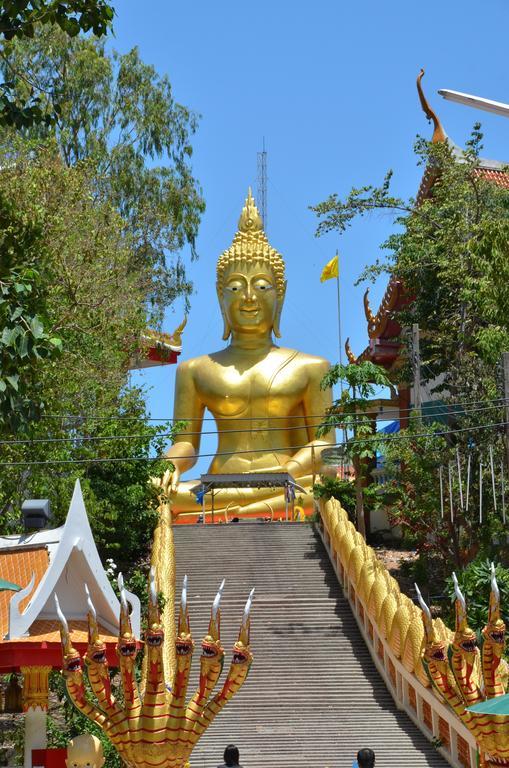 Lotus Art Guesthouse Pattaya Ngoại thất bức ảnh