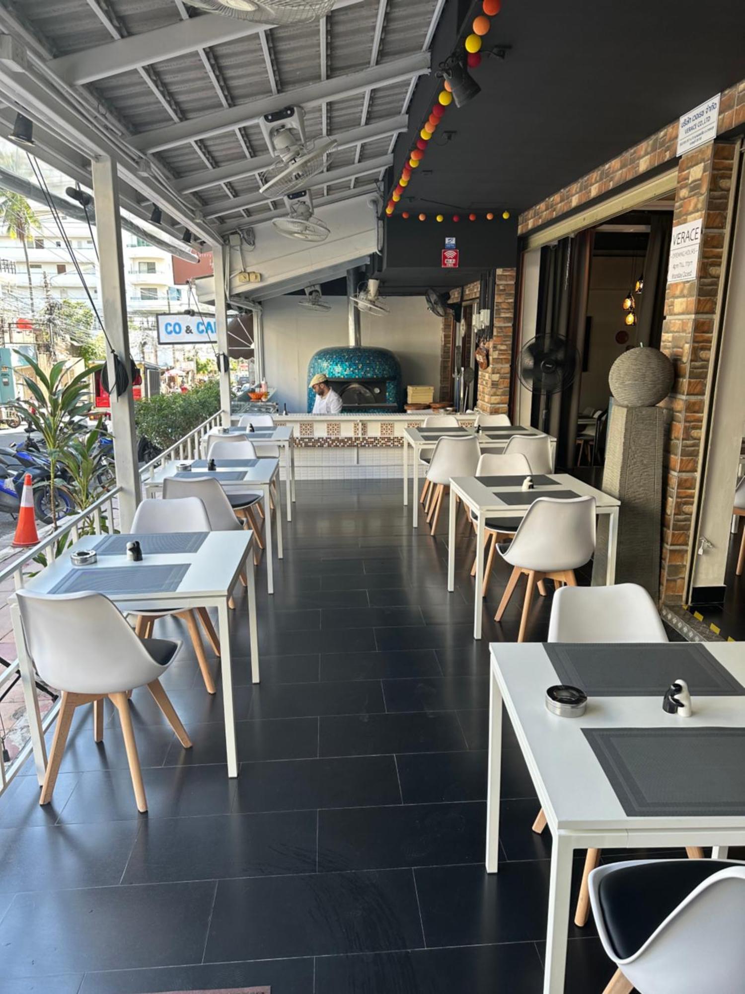 Lotus Art Guesthouse Pattaya Ngoại thất bức ảnh