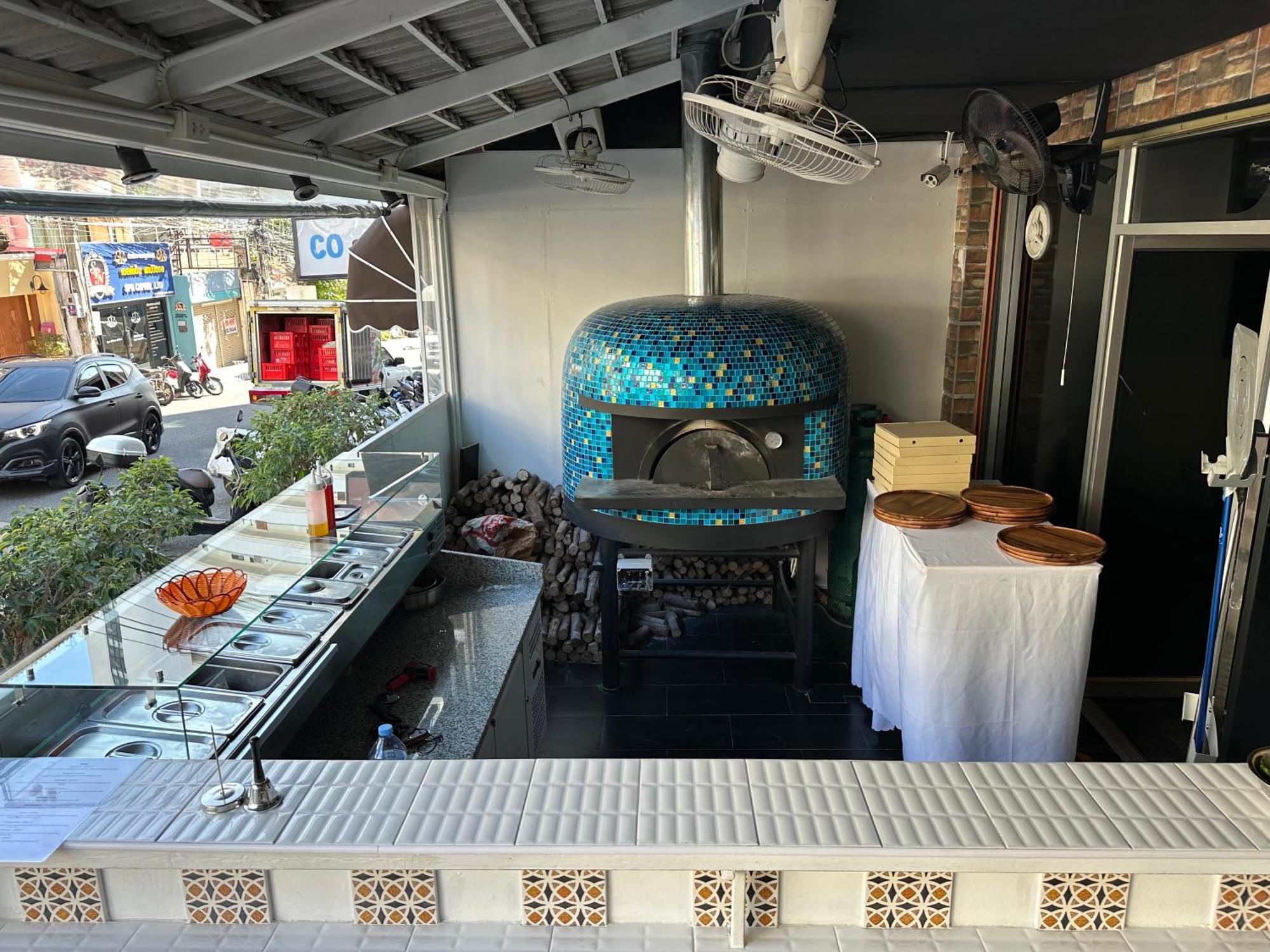 Lotus Art Guesthouse Pattaya Ngoại thất bức ảnh