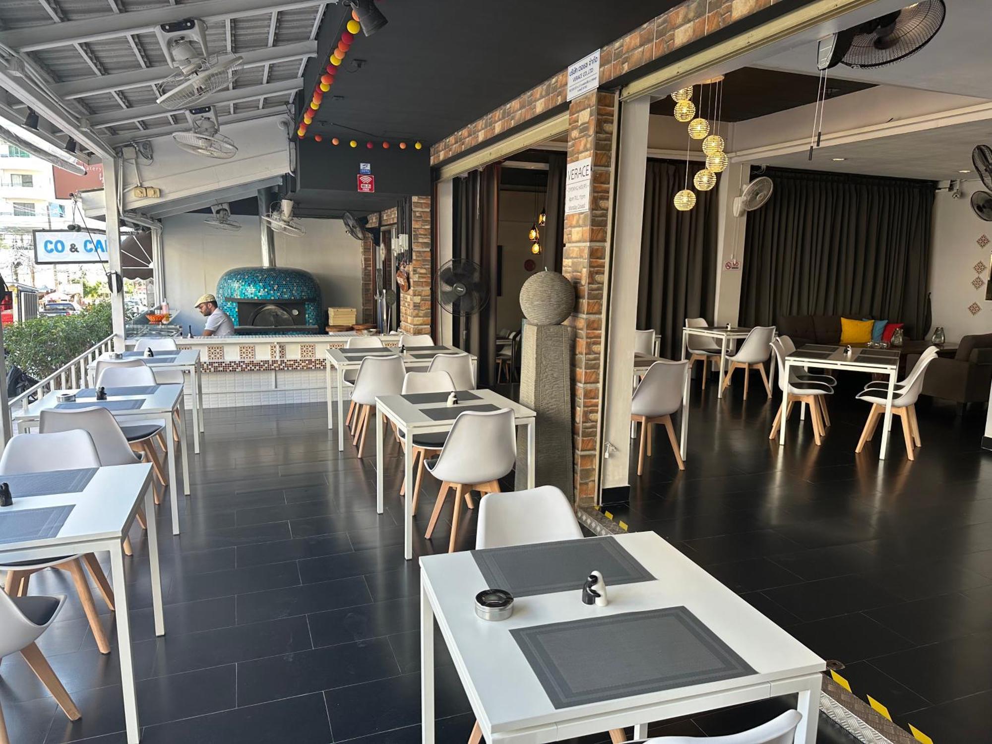 Lotus Art Guesthouse Pattaya Ngoại thất bức ảnh