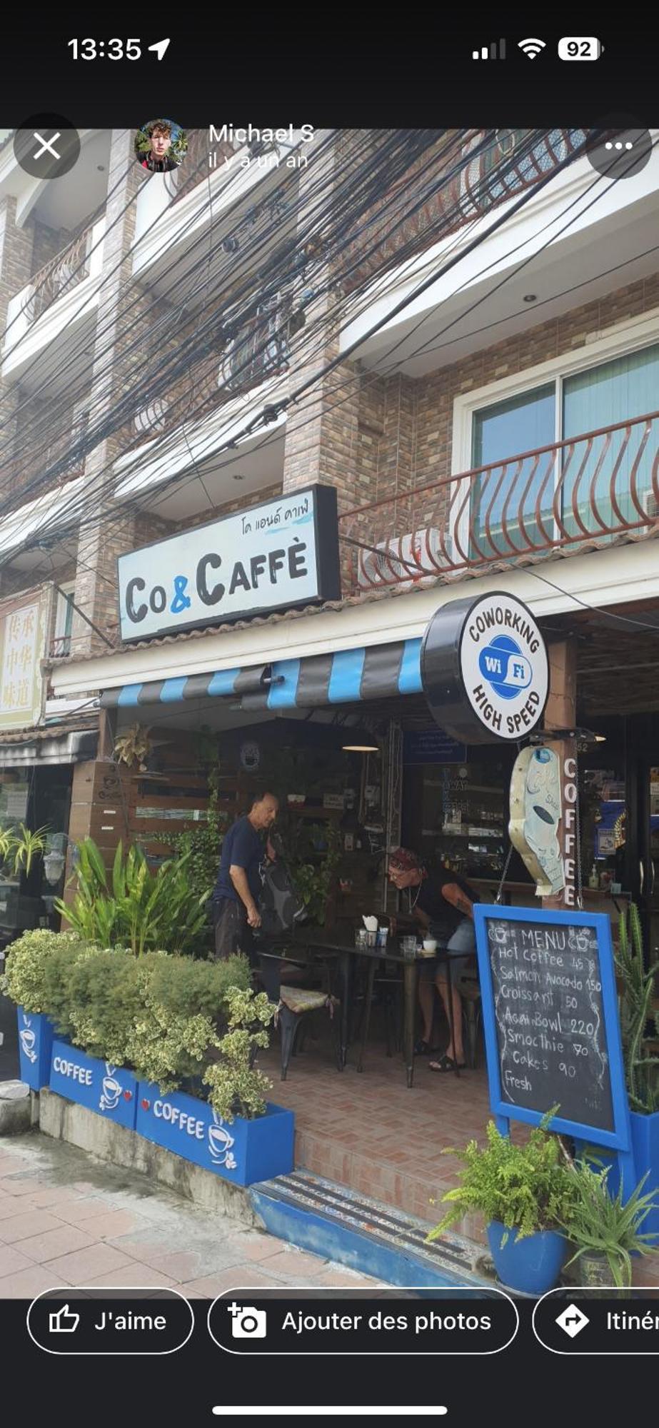 Lotus Art Guesthouse Pattaya Ngoại thất bức ảnh