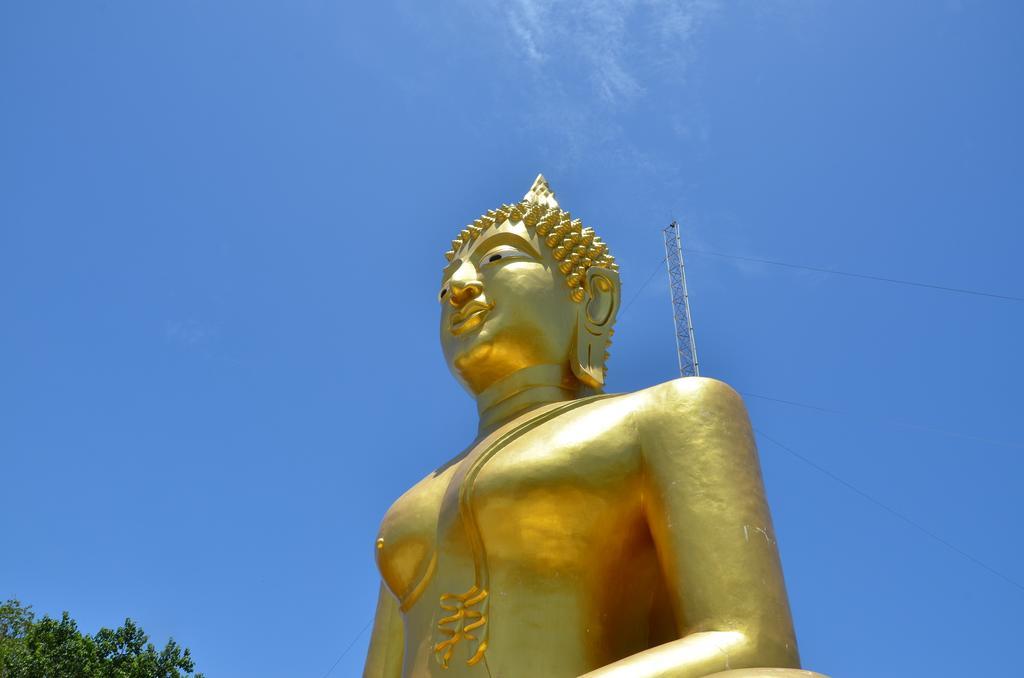 Lotus Art Guesthouse Pattaya Ngoại thất bức ảnh