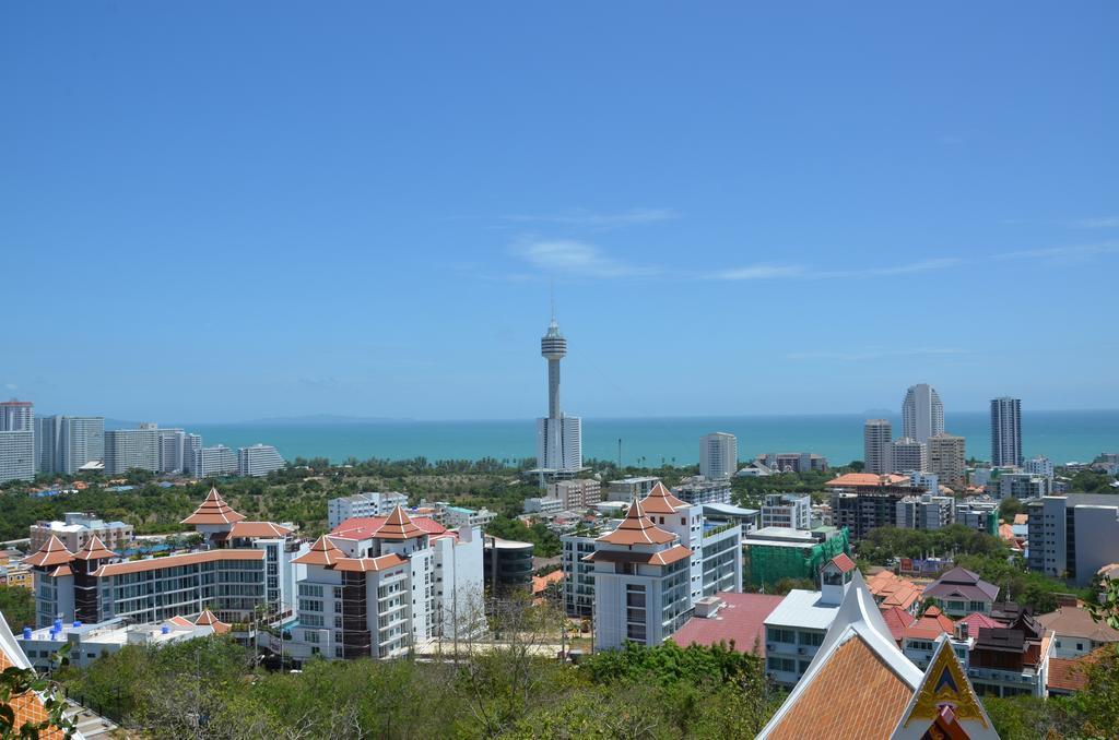 Lotus Art Guesthouse Pattaya Ngoại thất bức ảnh