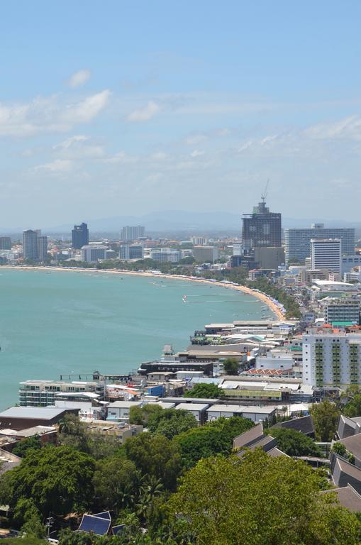 Lotus Art Guesthouse Pattaya Ngoại thất bức ảnh